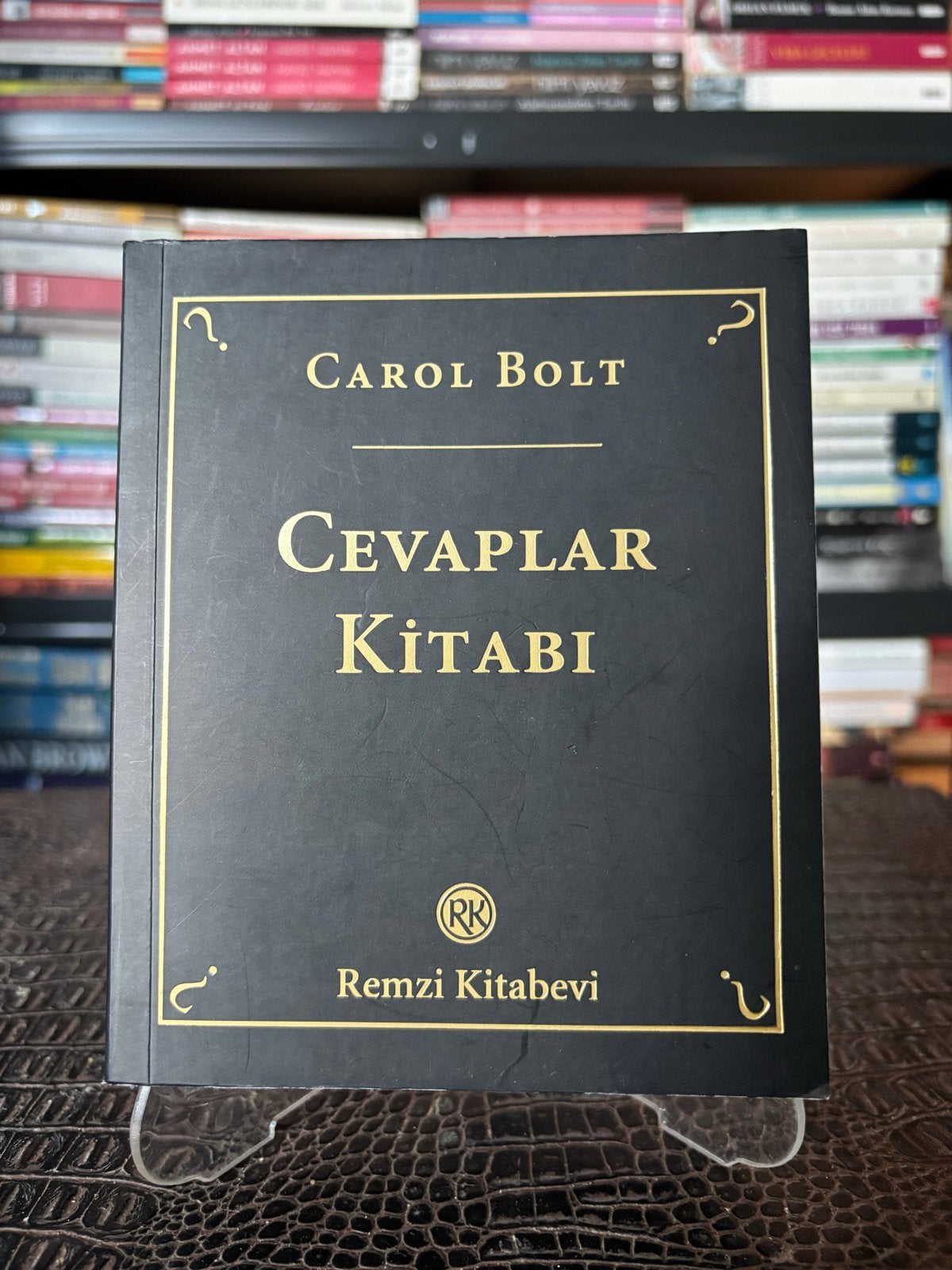 Cevaplar Kitabı - Carol Bolt (Turks), Ophalen of Verzenden, Zo goed als nieuw, Wereld overig