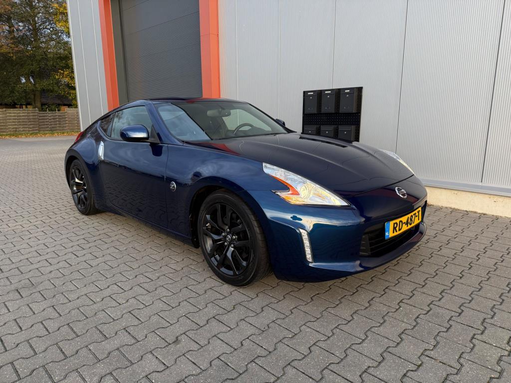 Nissan 370Z 3.7 V6 Pack, 3696 cc, Achterwielaandrijving, Gebruikt, Blauw