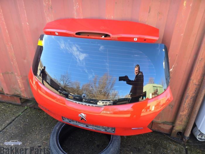 Achterklep van een Peugeot 208 (KNT), Gebruikt, -, -, -