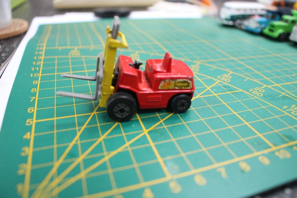 miniatuur   8 ,, Ophalen of Verzenden, Zo goed als nieuw