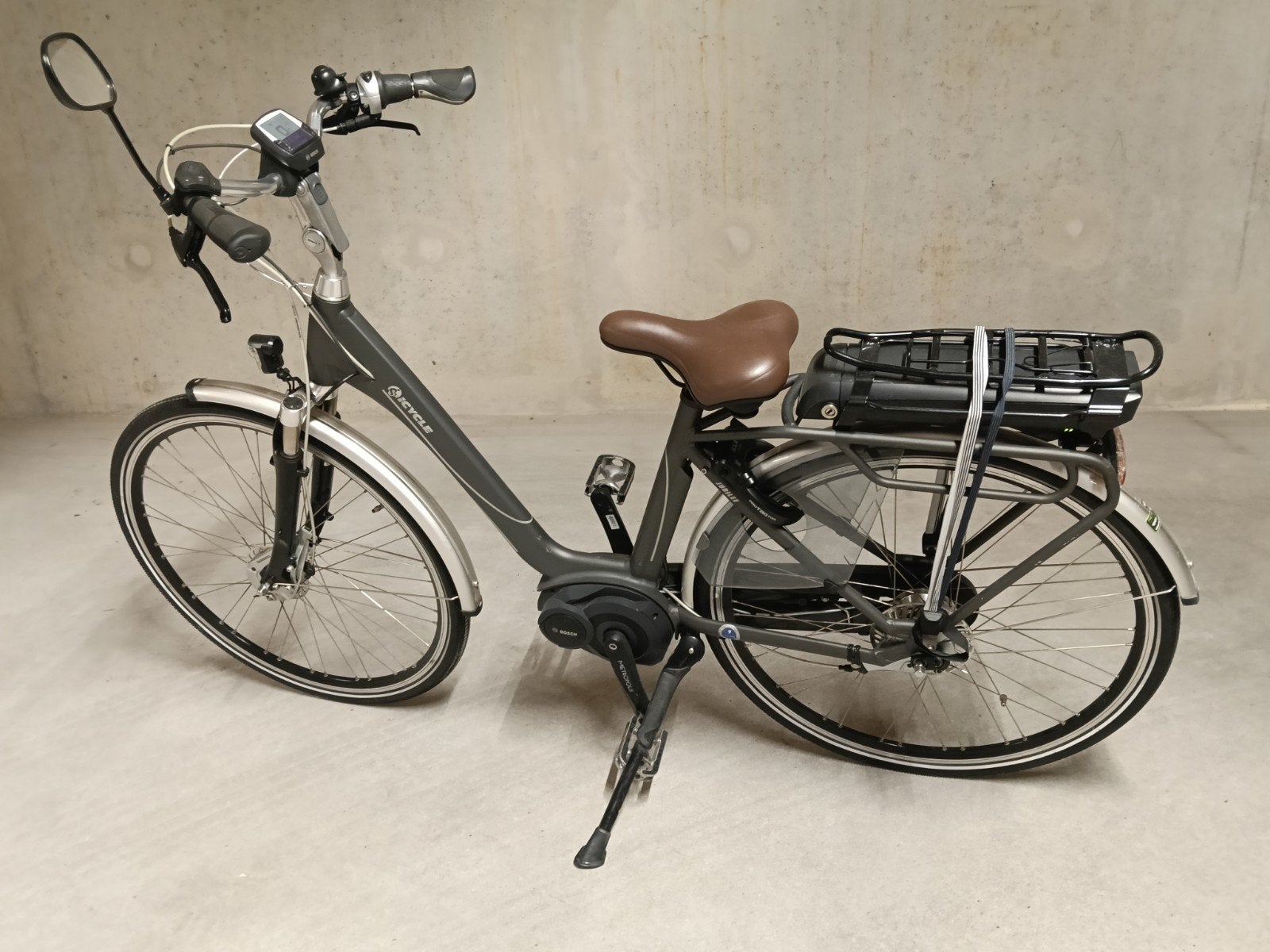 mooie 28 inch electrische fiets (icycle Bosch), Fietsen en Brommers, Zo goed als nieuw, 47 tot 51 cm, 30 tot 50 km per accu, Ophalen