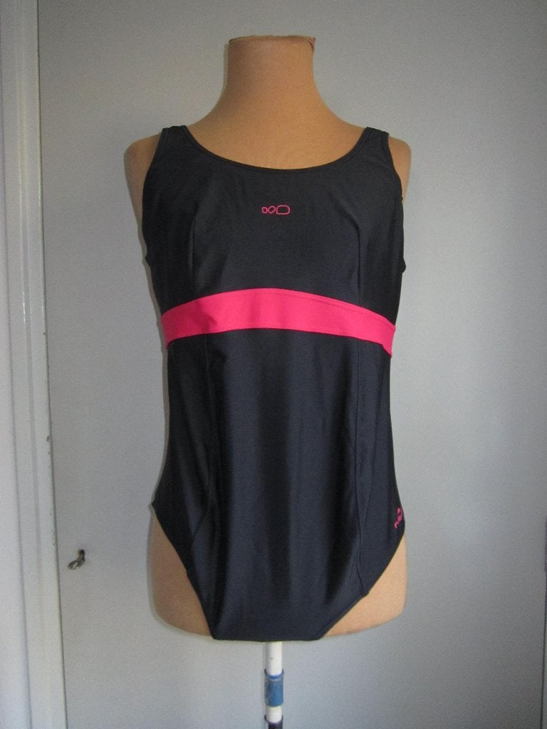 badpak maat M ;  B-cup, Verzenden, Gedragen, Zwart, Badpak