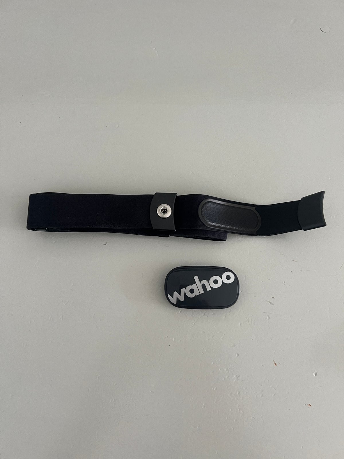 I.Z.G.S. Wahoo TICKR hartslag meter met borstband, Sport en Fitness, Hartslagmeters, Ophalen of Verzenden, Zo goed als nieuw, Overige merken