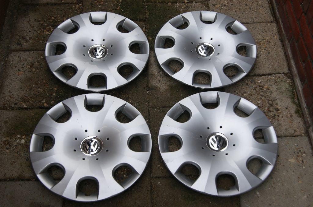 Set van 4 originele wieldoppen Volkswagen New Beetle 16 inch, Auto diversen, Wieldoppen, Ophalen of Verzenden, Gebruikt