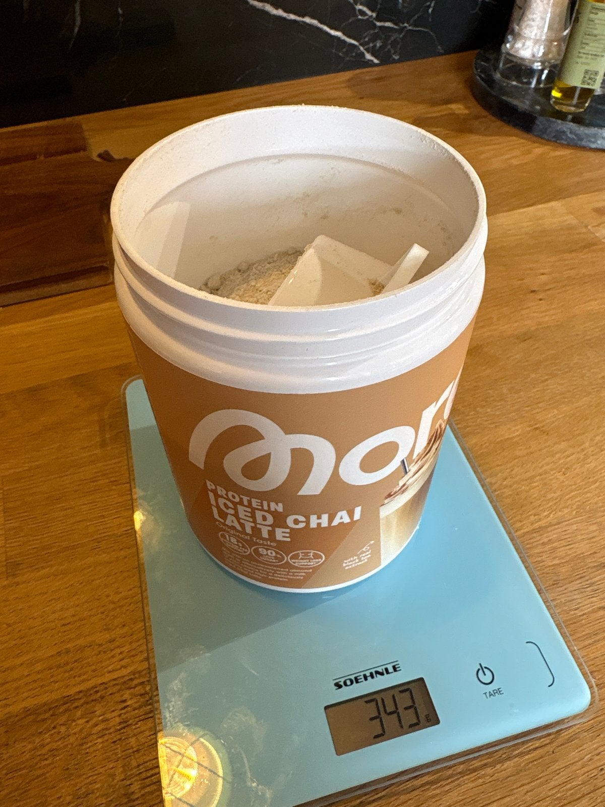 More Protein Iced Chai Latte - 3 scoops eruit, Sport en Fitness, Ophalen of Verzenden, Zo goed als nieuw, Poeder of Drank