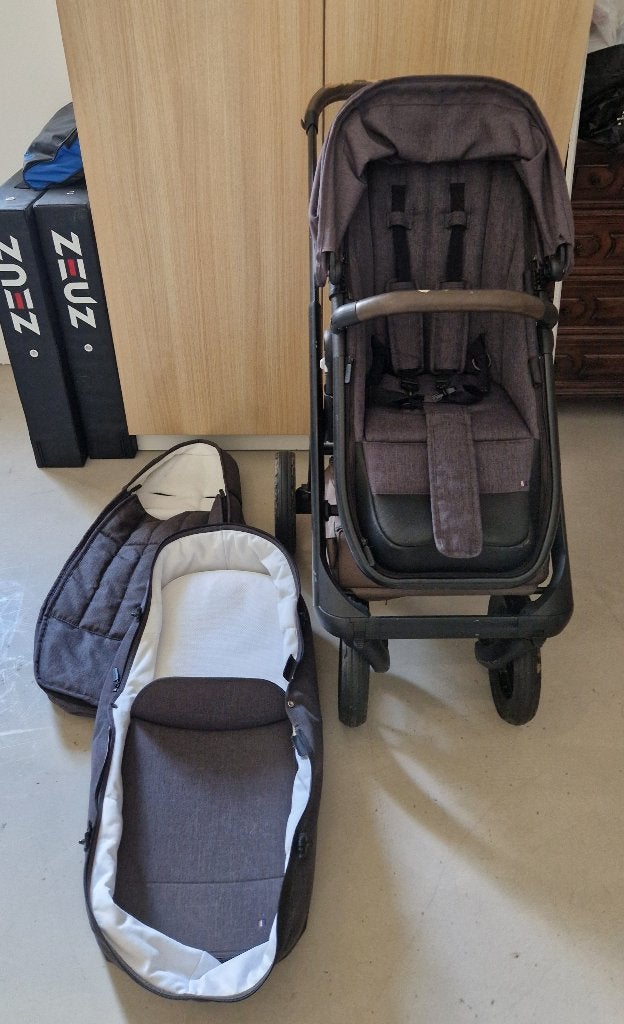 Zeer complete Dubatti kinderwagen