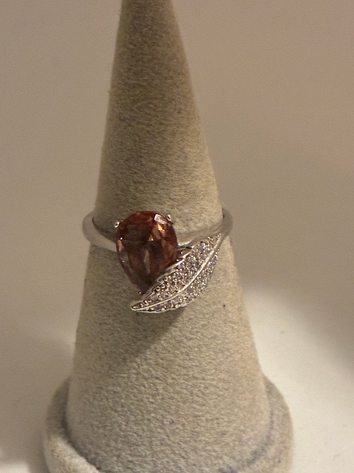 Zilveren Ring met Lab Made Zultaniet, Maat 18, Nieuw, Sieraden, Tassen en Uiterlijk, Zilver en edelstenen, 18 tot 19, Info@zilver.com