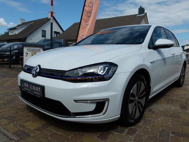 Volkswagen e-Golf e-Golf, FULL OPTION, Auto's, Stof, Gebruikt, Zwart, 116 pk