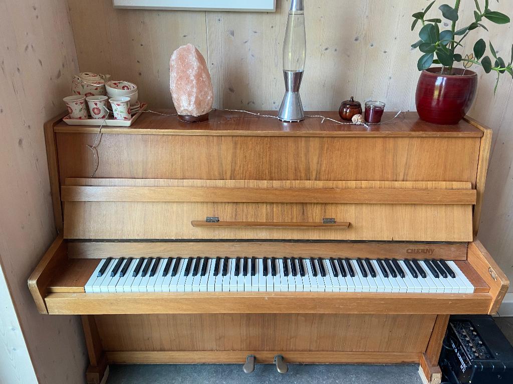 Cherny piano, Ophalen, Gebruikt, Bruin, Piano