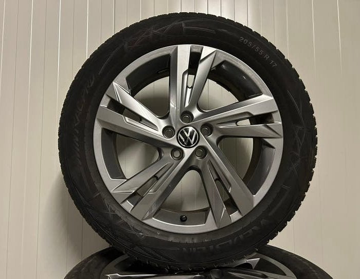 Originele VW Taiga T-Cross Polo Valencia 17 inch 5x100 2022