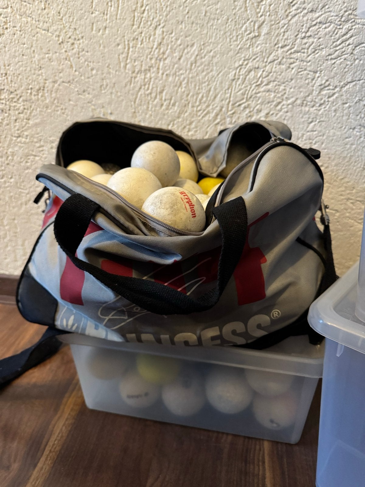 103 Hockeyballen - Mix bijna nieuw en gebruikt, Sport en Fitness, Ophalen, Gebruikt, Bal