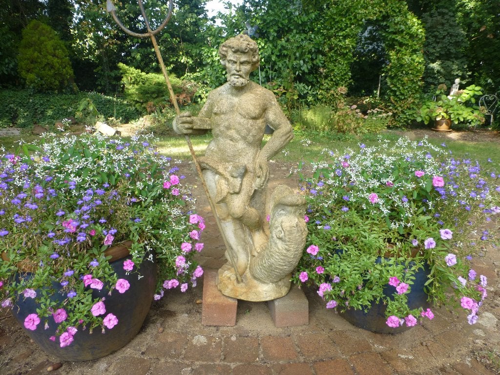 Tuinbeeld NEPTUNUS GOD VAN HET STROMEND WATER, Tuin en Terras, Ophalen, Gebruikt, Steen