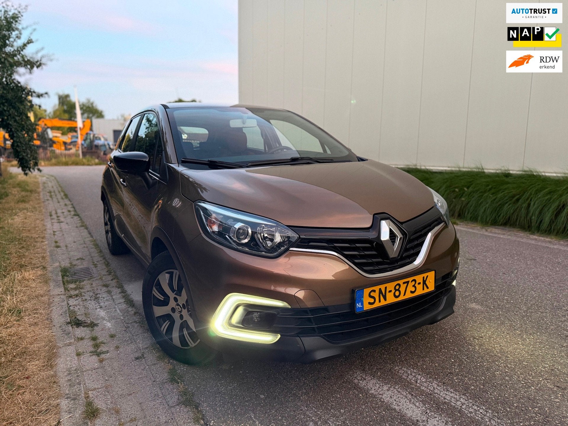 Renault Captur 1.5 dCi Zen (bj 2018) Facelift|LED|Navi|Keyle, Auto's, Voorwielaandrijving, Stof, Gebruikt, Euro 6