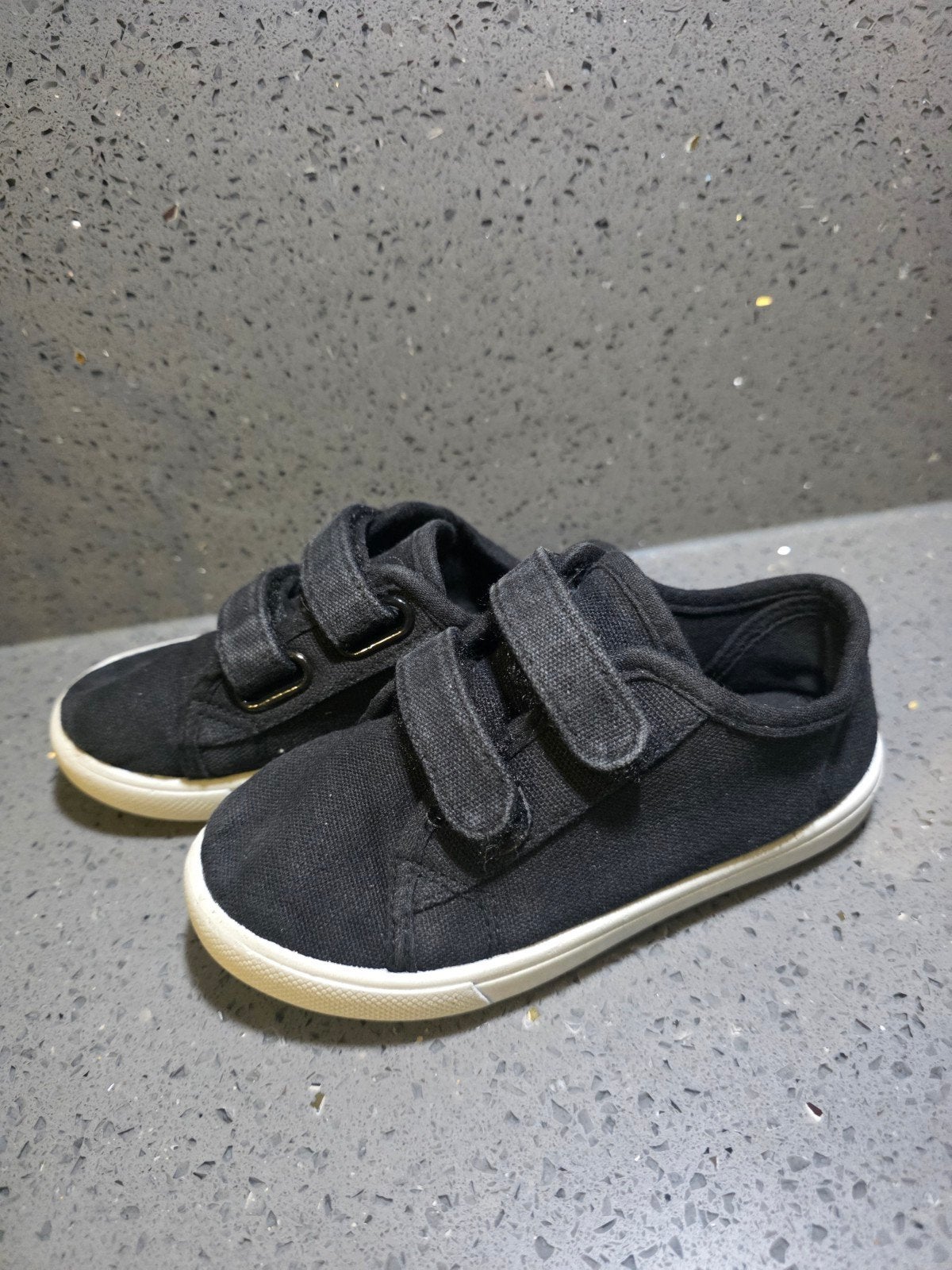 Gympen Gym schoenen sport zwart klitteband
Maat 20, Kinderen en Baby's, Kinderkleding | Schoenen en Sokken, Jongen of Meisje, Schoenen