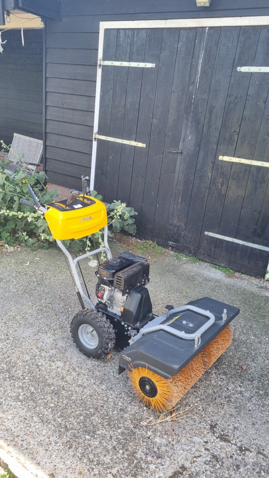 Stiga veegmachine sweeper, Ophalen, Gebruikt, Stiga