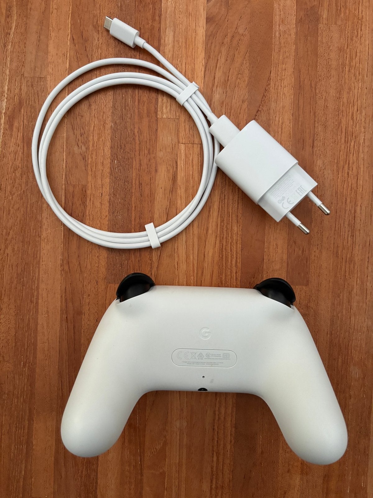 Google Stadia Controller met USB-C kabel en adapter, Spelcomputers en Games, Spelcomputers | Overige Accessoires, Ophalen, Google