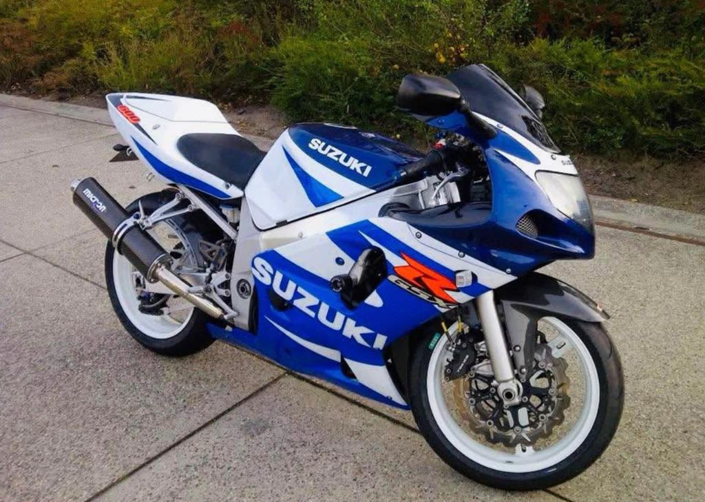 Suziki GSXR 600 K1 bj. 2001, Particulier