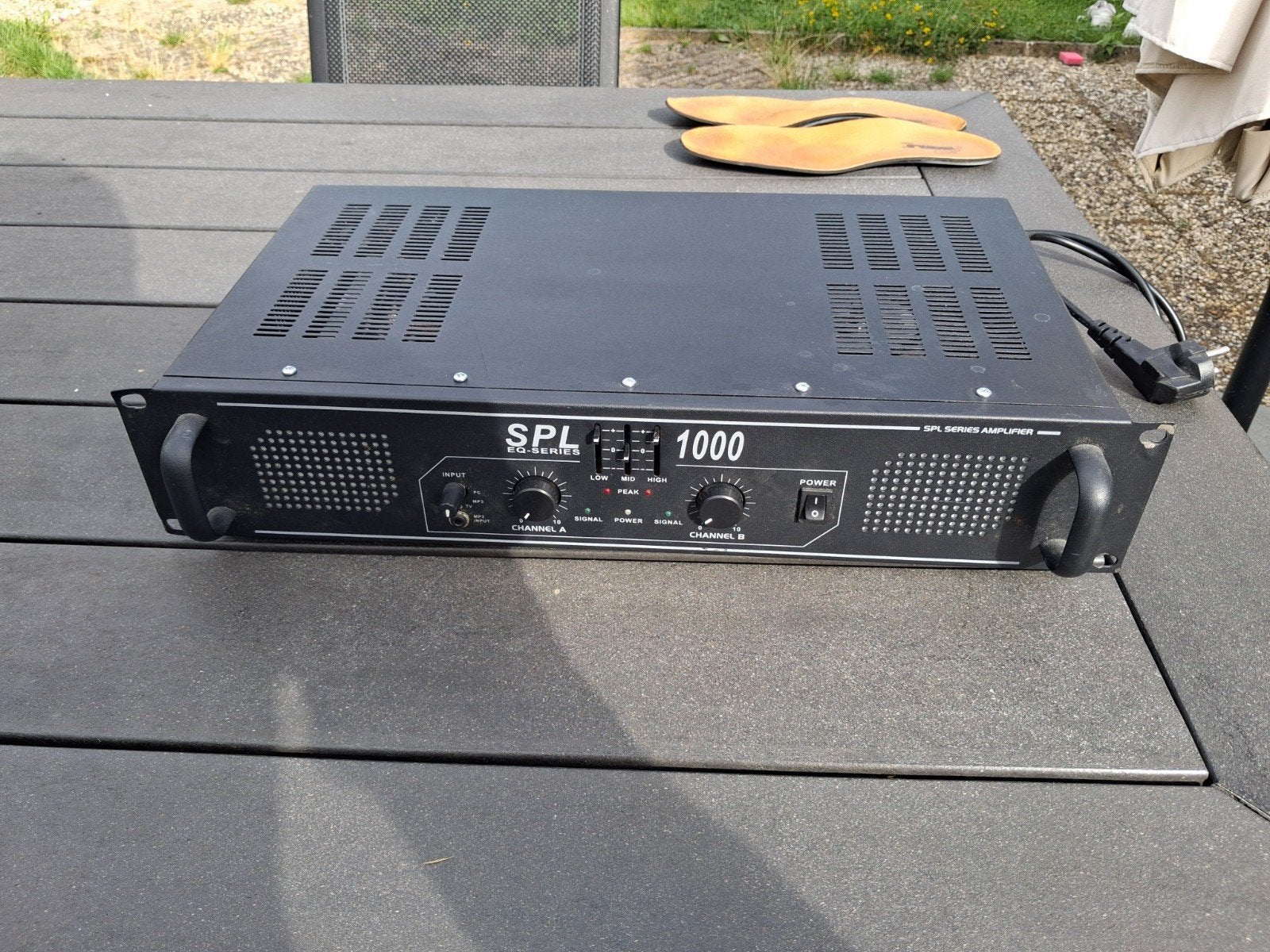 Skytec SPL1000 Versterker - Luidsprekeruitgang defect, Audio, Tv en Foto, Versterkers en Receivers, Ophalen of Verzenden