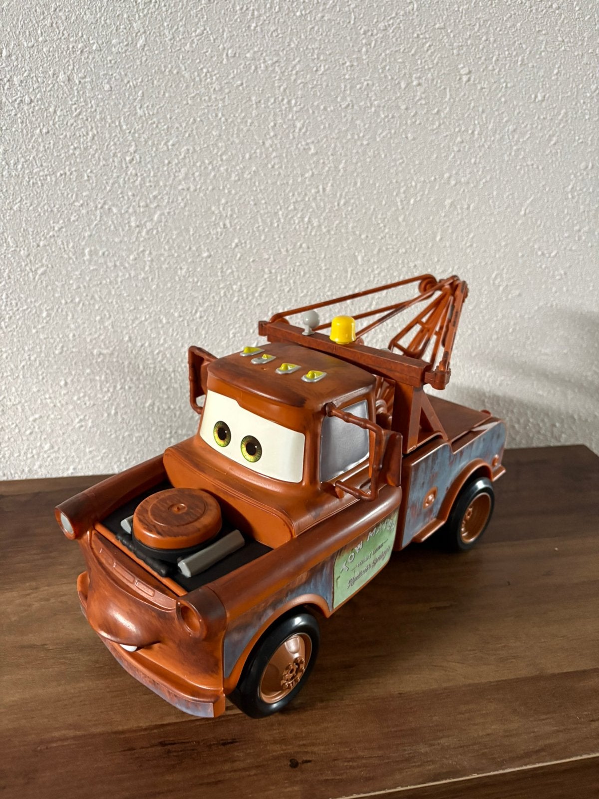 Disney parks cars takel popcorn bucket., Verzamelen, Ophalen of Verzenden, Overige figuren, Nieuw, Beeldje of Figuurtje