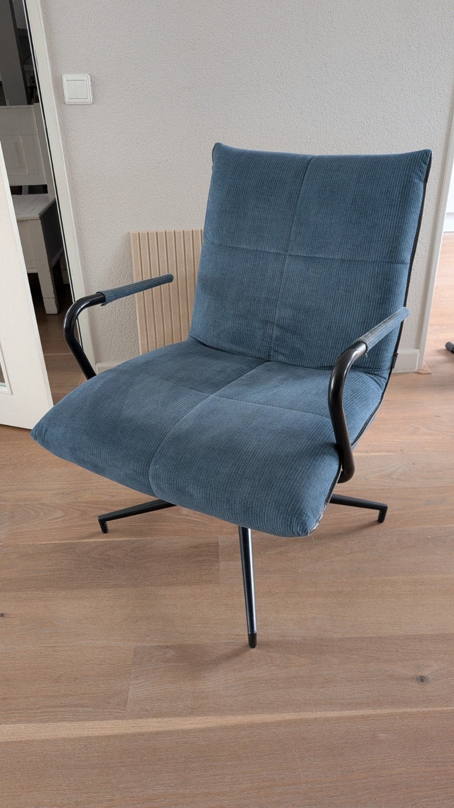 Draaistoel Xooon, Huis en Inrichting, Fauteuils, Ophalen, Gebruikt, Minder dan 75 cm, Stof