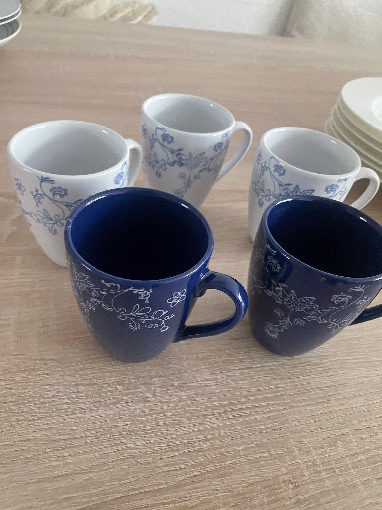 Mokken blauw wit, Ophalen, Zo goed als nieuw, Overige stijlen, Kop(pen) en/of Schotel(s)