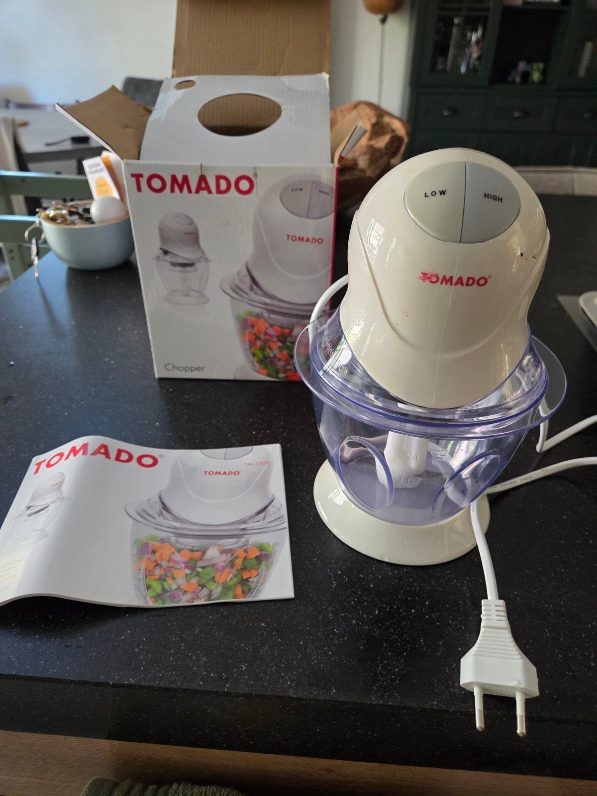 Tomado mini hakmolen, Minder dan 1 liter, Ophalen, Gebruikt, 2 snelheden