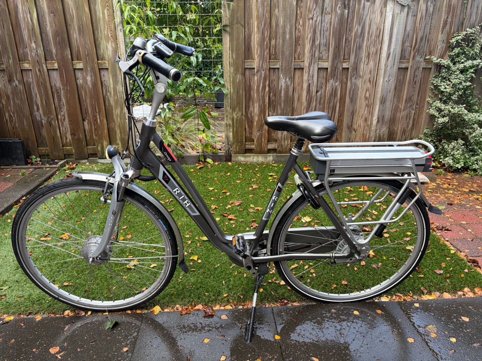 Te koop elektrische damesfiets RIH, Fietsen en Brommers, 53 tot 56 cm, Versnellingen, Zo goed als nieuw, Ophalen