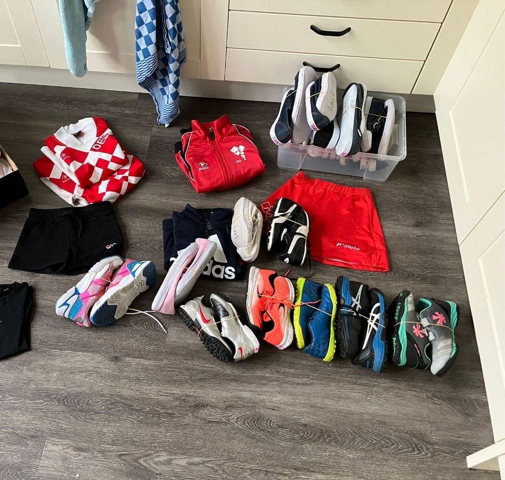 verschillende korfbal veldschoenen kleine noppen veld schoen, Sport en Fitness, Korfbal, Ophalen of Verzenden, Gebruikt, Schoenen