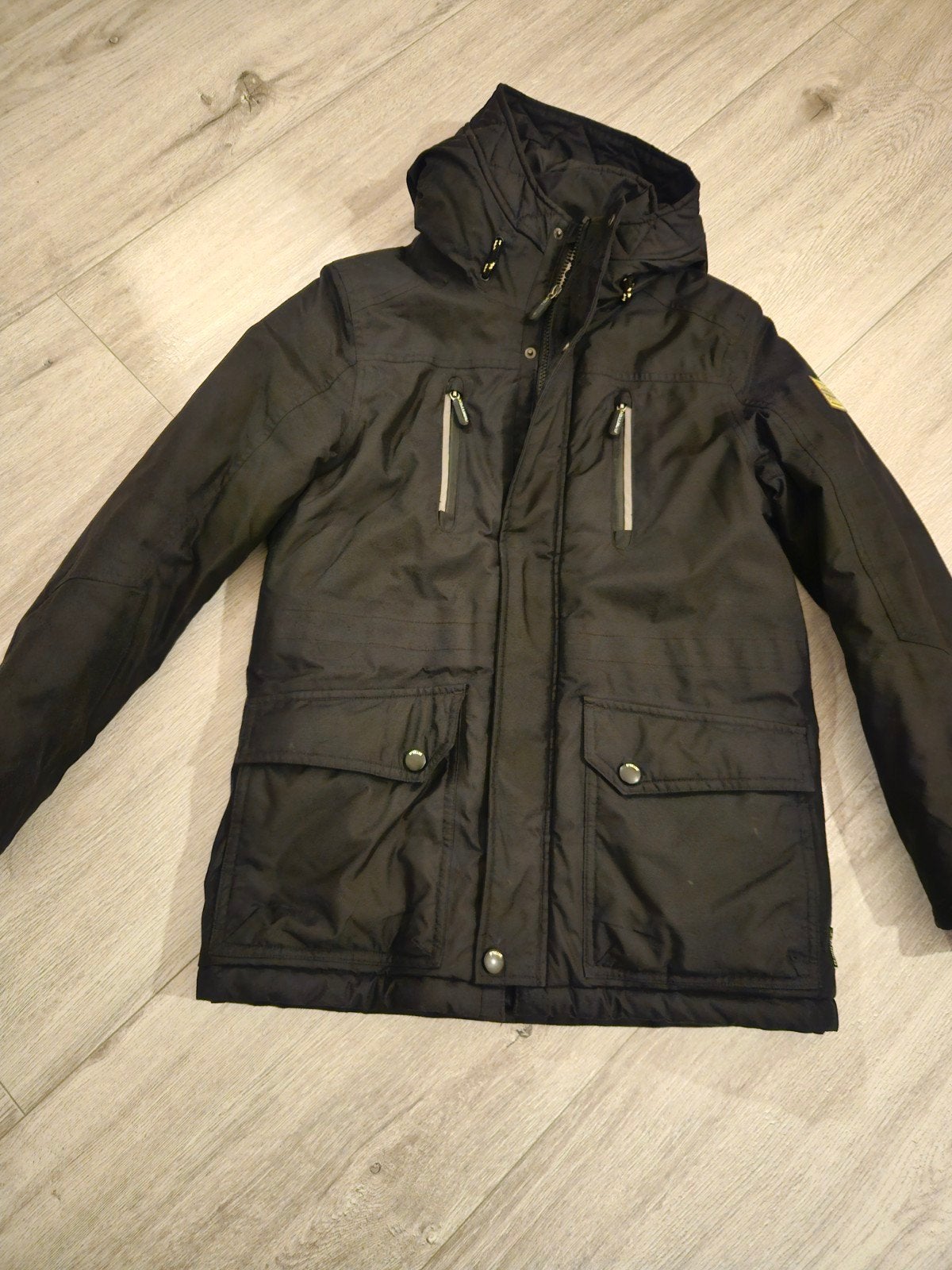 jongenswinterjas wind/waterproof zwart mt 158 zgan, Ophalen of Verzenden, Zo goed als nieuw, Zwart