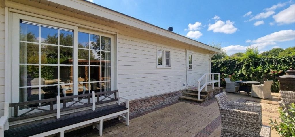 Chalet (10,7x4m) op loopafstand van zee & strand in Rockanje, Tot en met 2