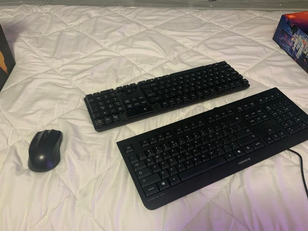AAA 2X keyboard 1X mouse, Ophalen