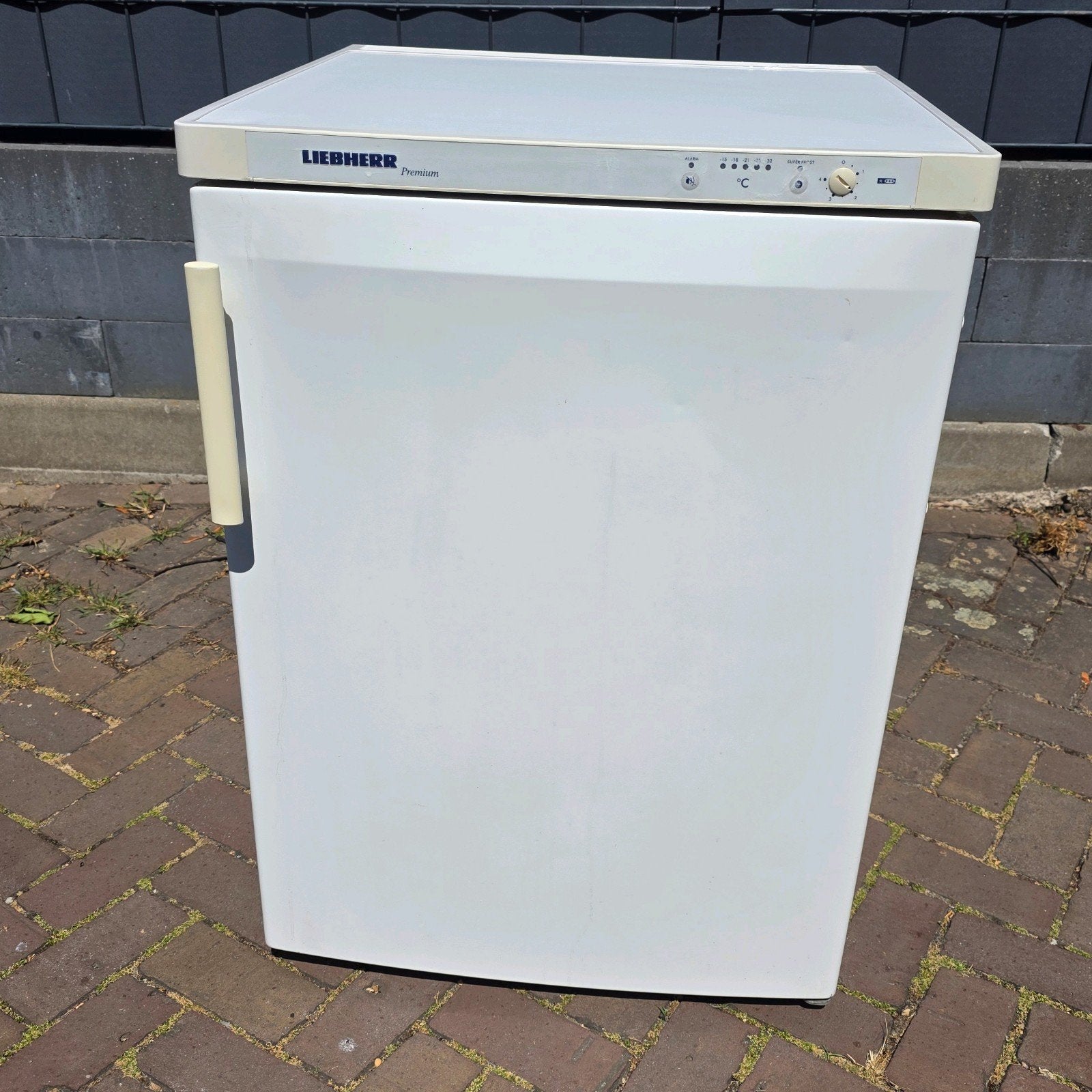 Liebherr vrijstaande 4 laden vrieskast A + Frost Save System, Gebruikt, Minder dan 85 cm, Minder dan 60 cm, Energieklasse A of zuiniger