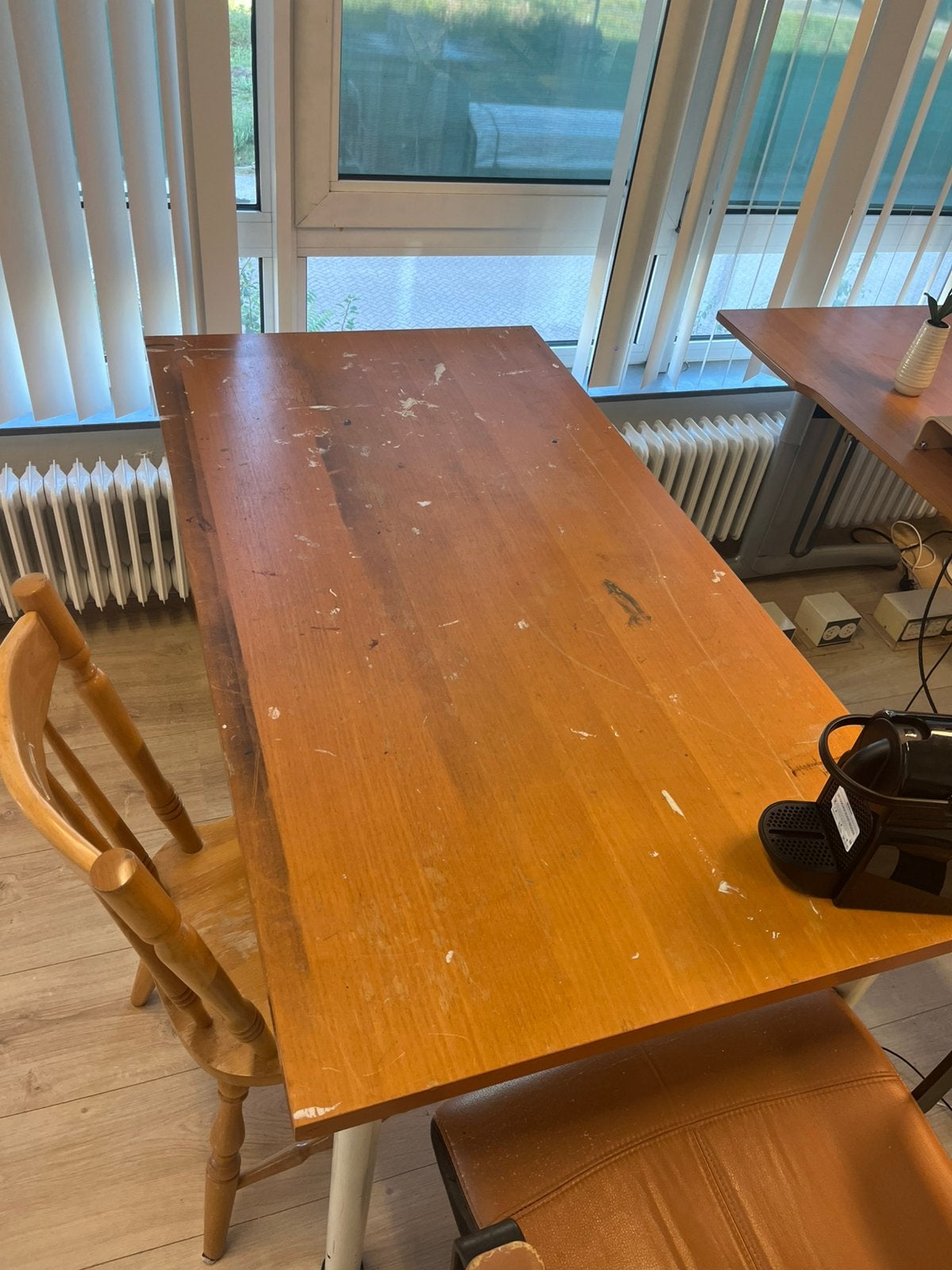 Tafel, Ophalen, Zo goed als nieuw