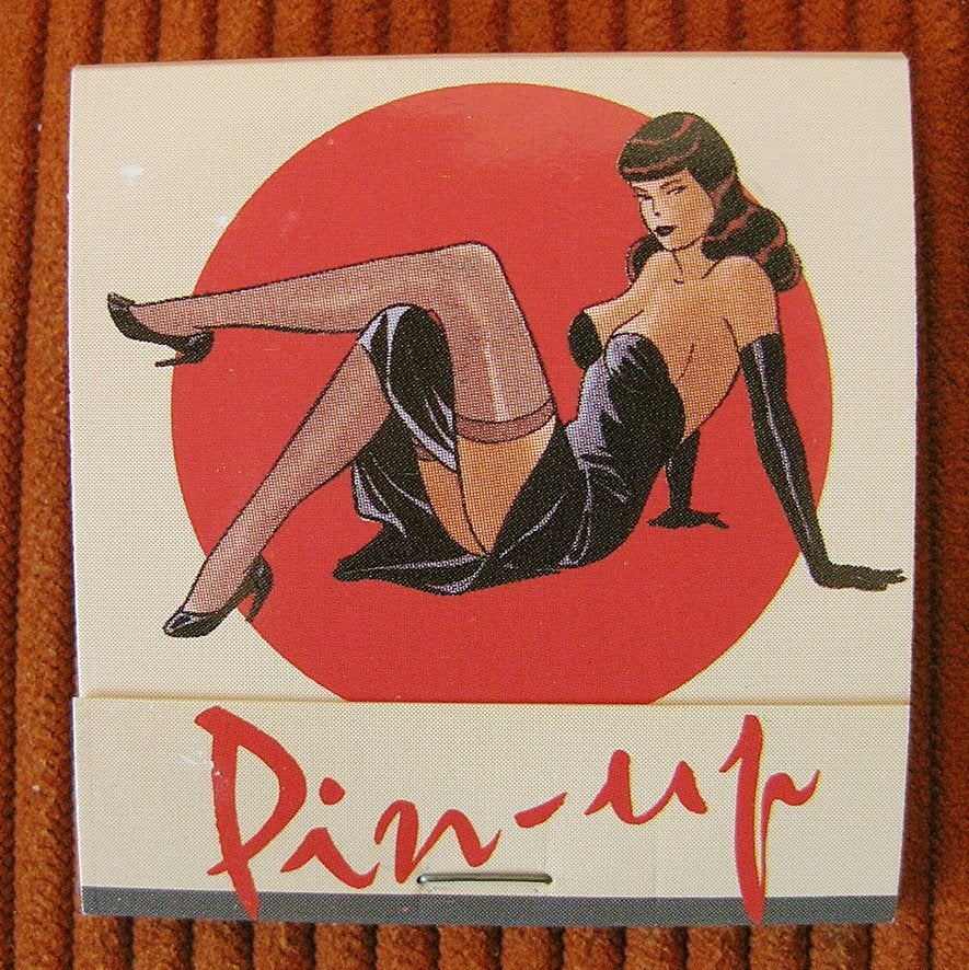 Retro lucifersdoosje Pin-up - Philippe Berthet, Boeken, Philippe Berthet, Eén stripboek, Nieuw, Ophalen of Verzenden