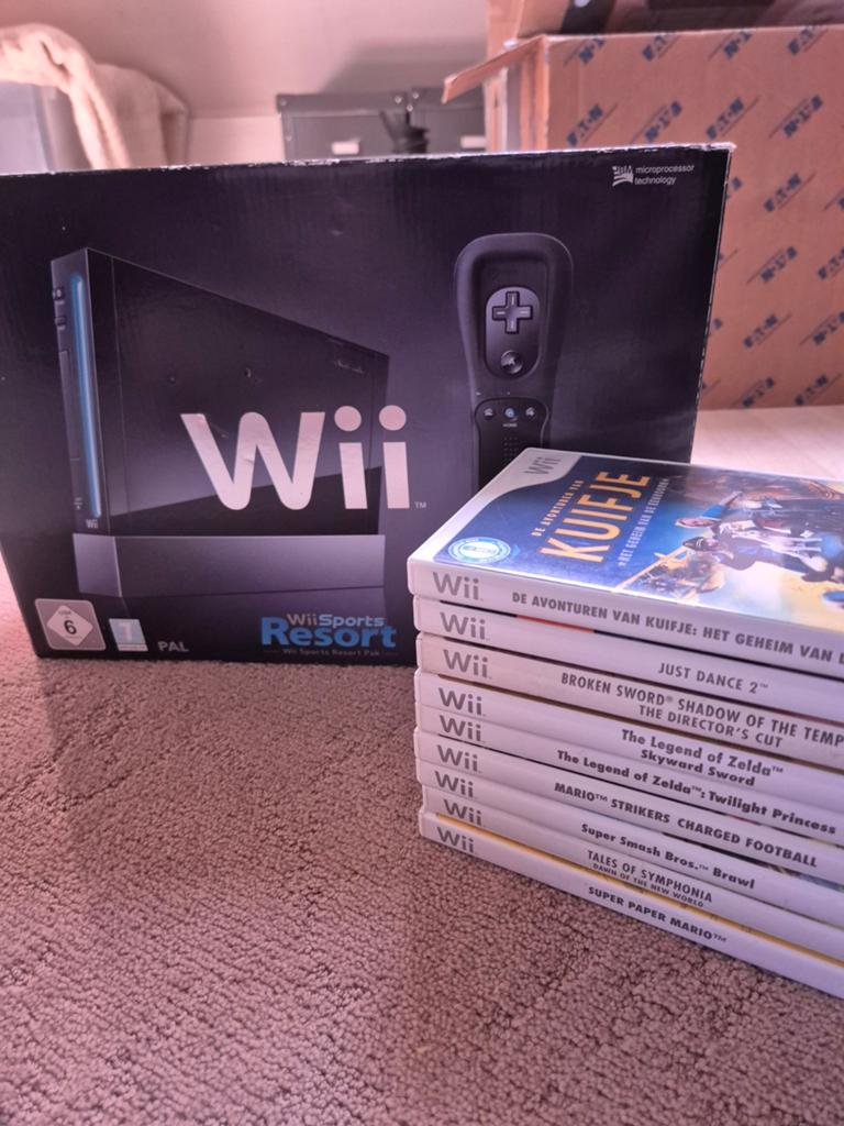 Nintendo Wii Console (Wii Sports Resort pak) met games, Ophalen of Verzenden, Gebruikt, Met 1 controller, Met games