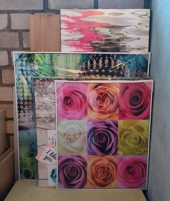 Verschillende wanddecoraties, nieuw en zgan., Ophalen