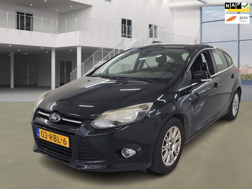Ford Focus 1.6 TI-VCT Titanium, Auto's, Ford, Gebruikt, 4 cilinders, 635 kg, Zwart