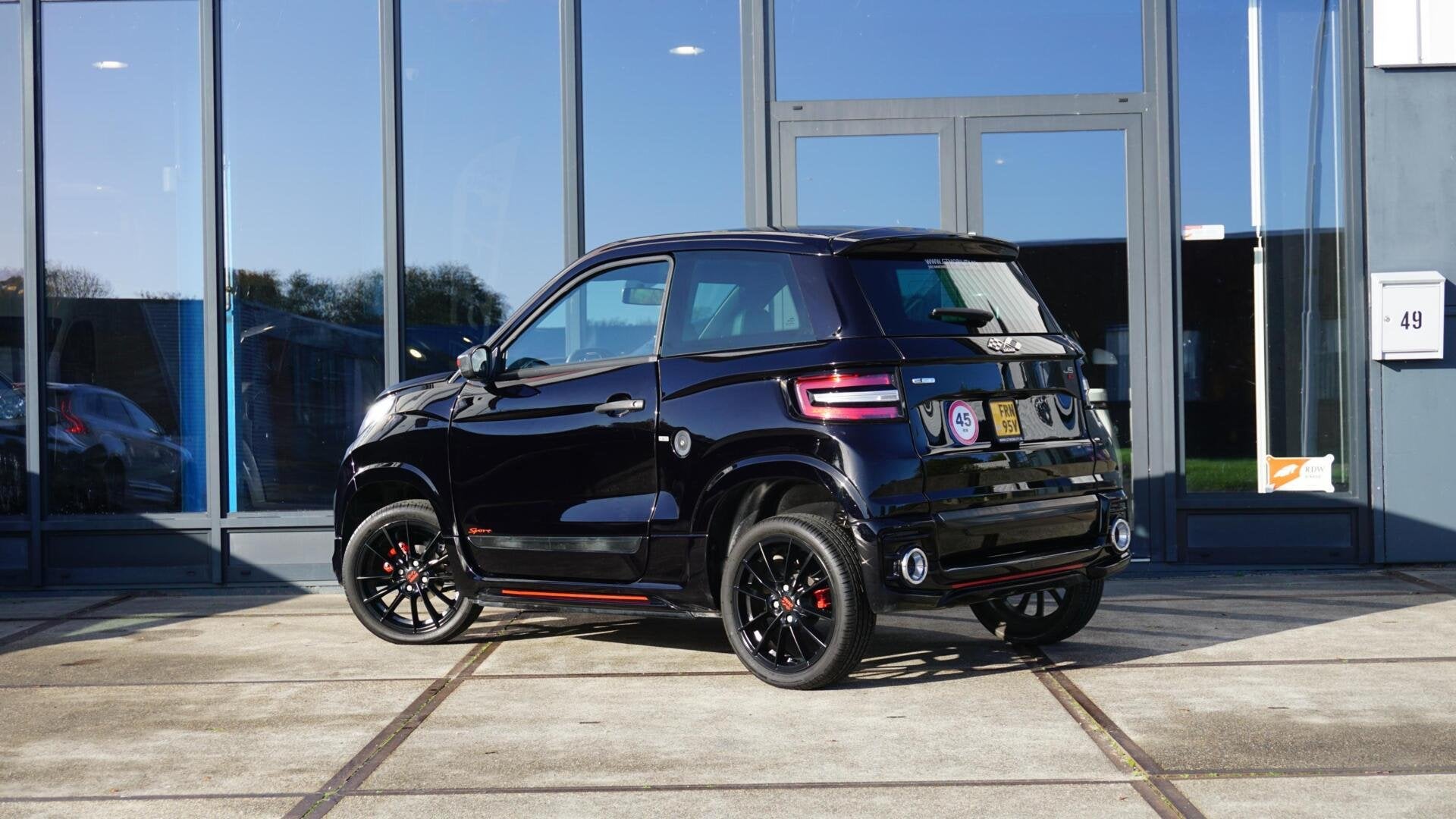 Ligier JS60 Sport Ultimate Diesel 2024 | Zwart | Brommobiel, Gebruikt, Ligier
