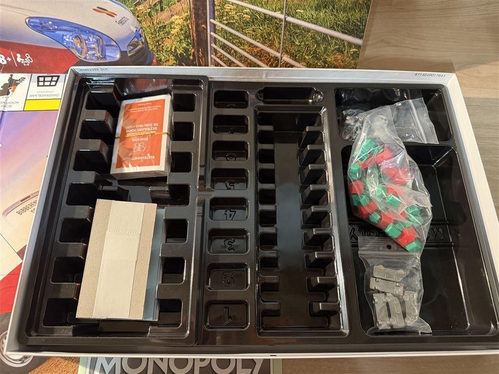 Monopoly Feenstra - s6718, Hobby en Vrije tijd, Gezelschapsspellen | Bordspellen, Verzenden, Zo goed als nieuw