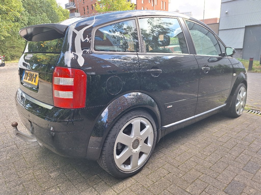 Audi A2 1.6 FSI 81KW 2002 Zwart, Voorwielaandrijving, 4 cilinders, Zwart, Handgeschakeld