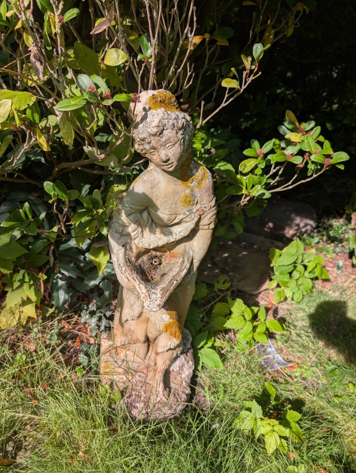 Vintage stenen tuinbeeld van een dame, Tuin en Terras, Ophalen, Gebruikt, Steen, Mensenbeeld