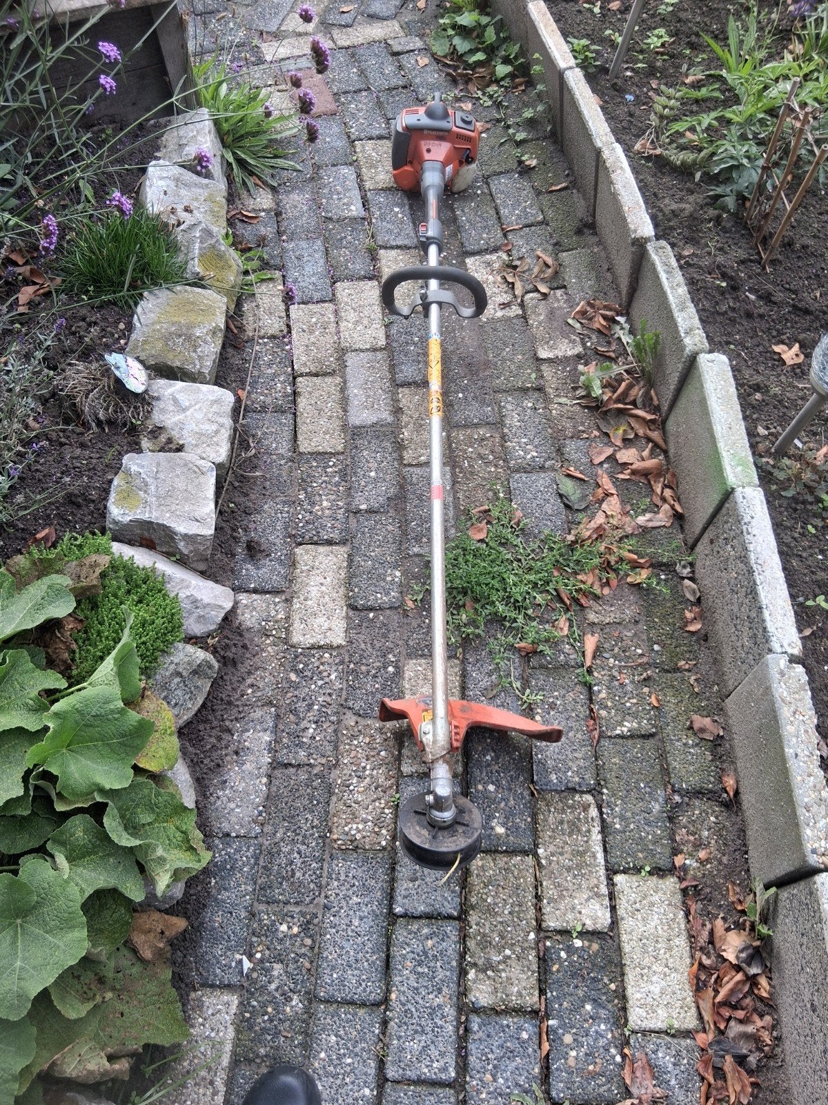 Husqvarna 325L X-SERIES Benzine Bosmaaier, Tuin en Terras, Ophalen, Benzine, Gebruikt, 30 tot 50 cm