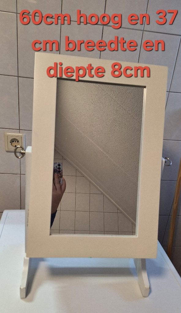 Sieraden kastje met spiegel, Ophalen, Minder dan 50 cm, Zo goed als nieuw, Minder dan 100 cm