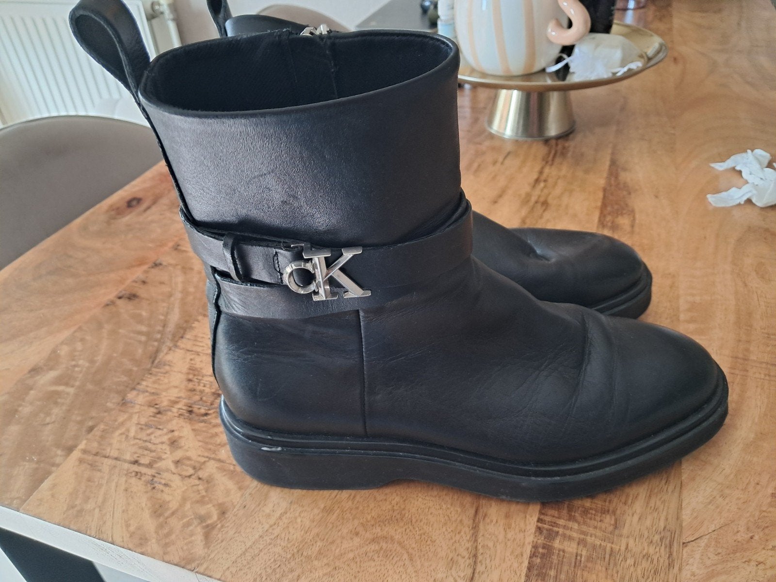 Calvin Klein laarsjes zwart 38, Kleding | Dames, Schoenen, Ophalen of Verzenden, Zo goed als nieuw, Zwart