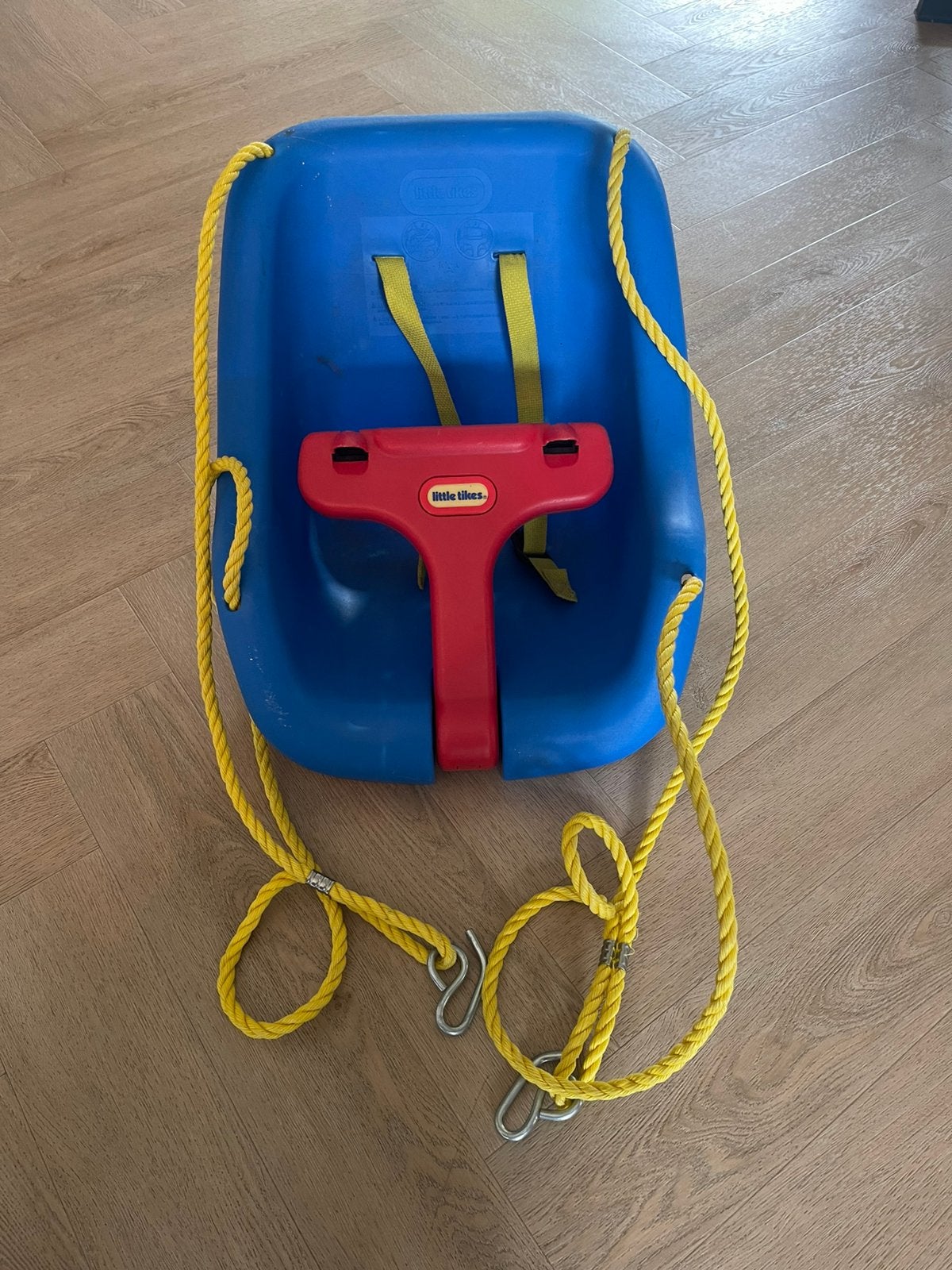 Little tikes schommelstoel, Kinderen en Baby's, Speelgoed | Buiten | Speeltoestellen, Ophalen of Verzenden, Gebruikt, Schommel