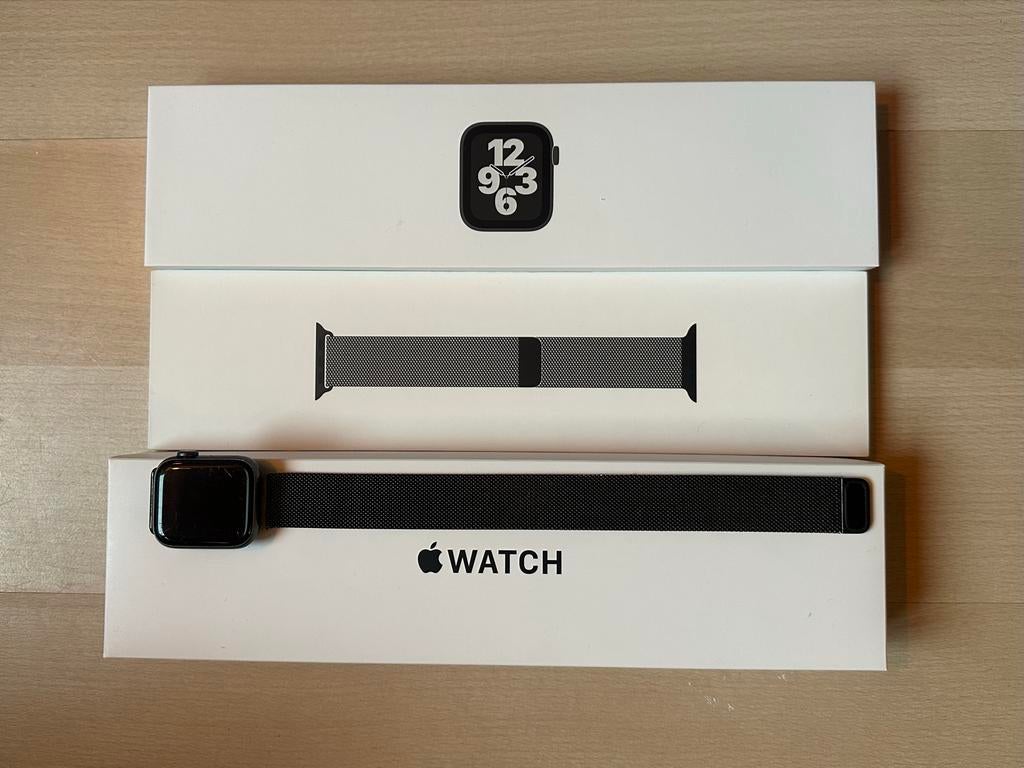 Apple Watch SE (GPS) 40mm Space Grey met Milanees bandje, Gebruikt, Hartslag, IOS, Ophalen of Verzenden
