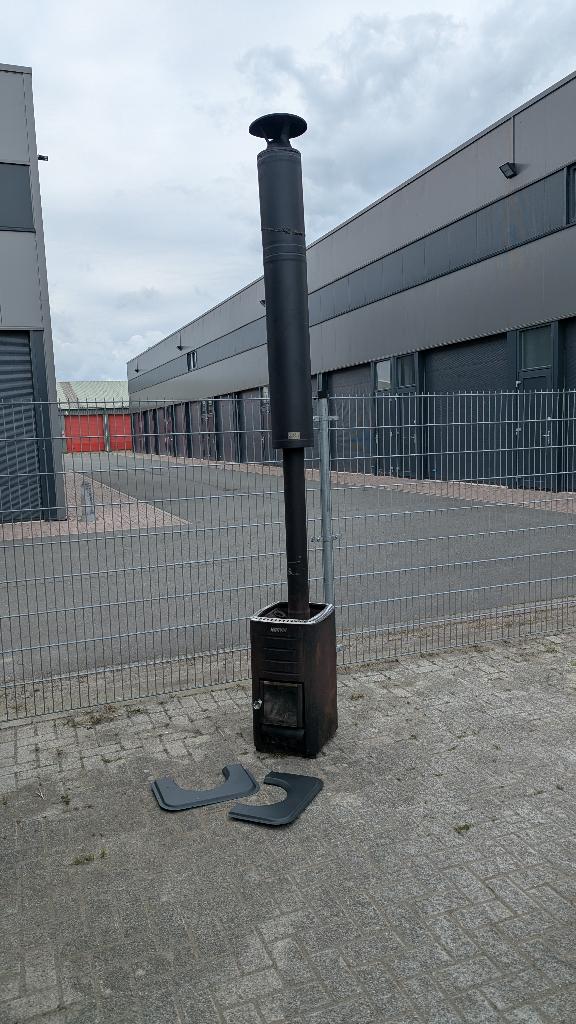 Harvia M3 saunakachel met WHP1500M rookgaskanaal, Sport en Fitness, Sauna, Ophalen, Gebruikt, Fins of Traditioneel, Onderdelen