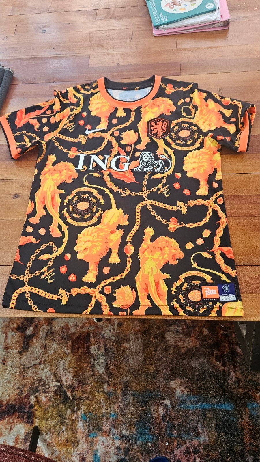 Nike x patta shirt maat M, Kleding | Heren, T-shirts, Ophalen of Verzenden, Nieuw, Grijs