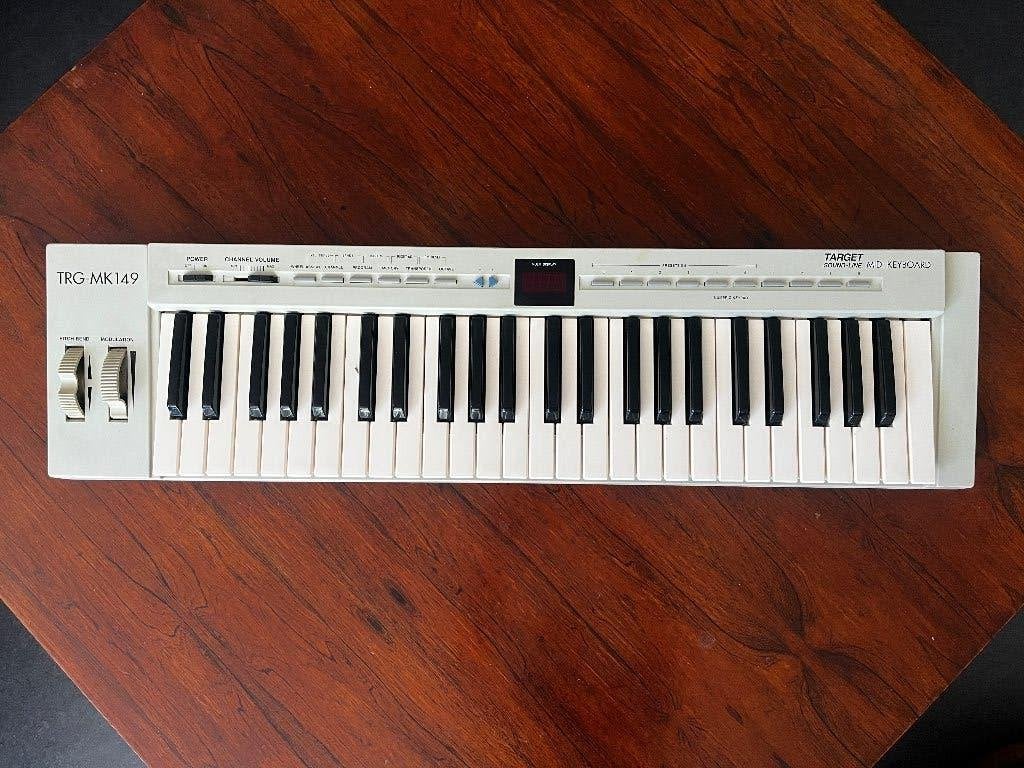 midi keyboard TRG mk-149, Gebruikt, Ophalen of Verzenden, Midi-aansluiting, 49 toetsen
