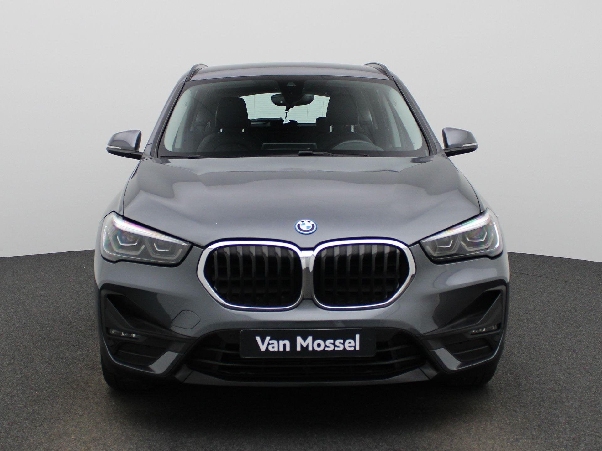 BMW X1 xDrive25e Executive | ACHTERUITRIJCAMERA | NAVIGATIE, Auto's, BMW, 12 maanden, Gebruikt, Automatische klimaatregeling, Plug-in hybride